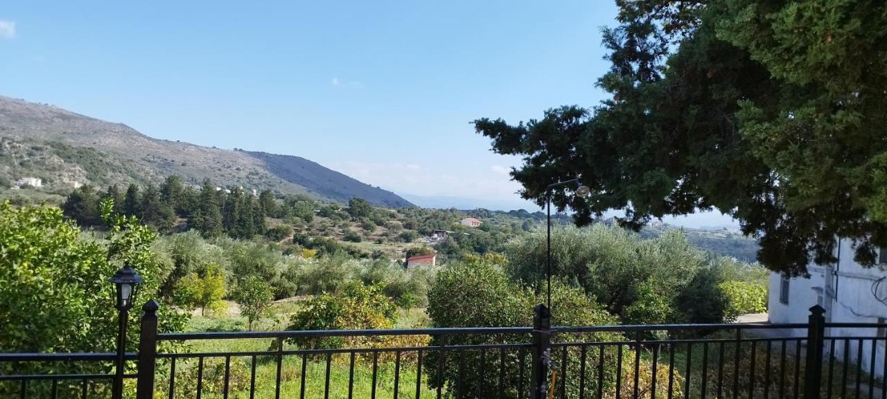 Villa Dimitris Kalamítsion Amigdhálion Exteriér fotografie