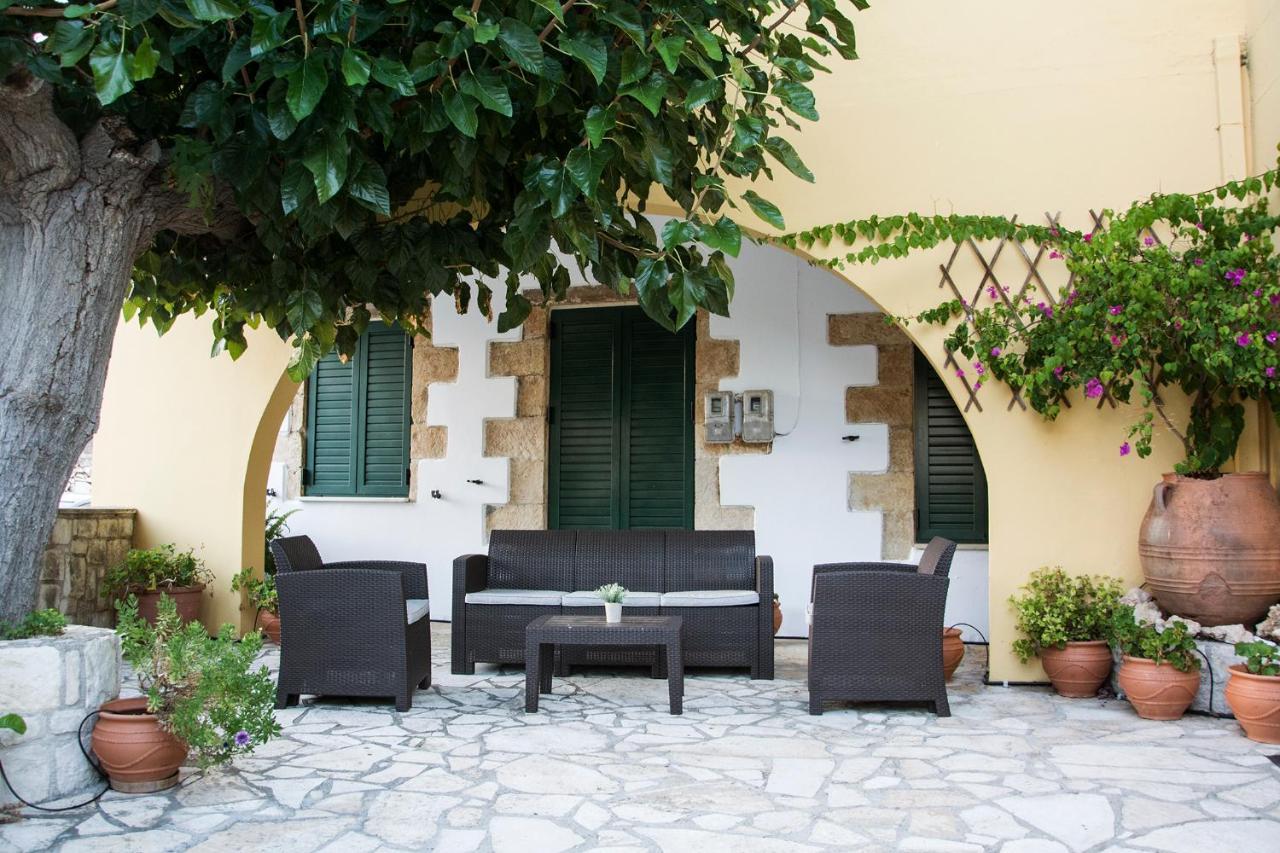 Villa Dimitris Kalamítsion Amigdhálion Exteriér fotografie